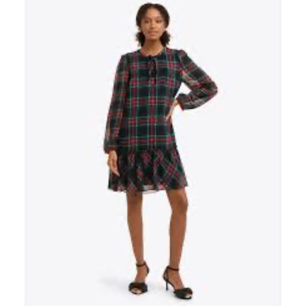 Draper James Roseanne Dress in Georgia Plaid sz M NWOT